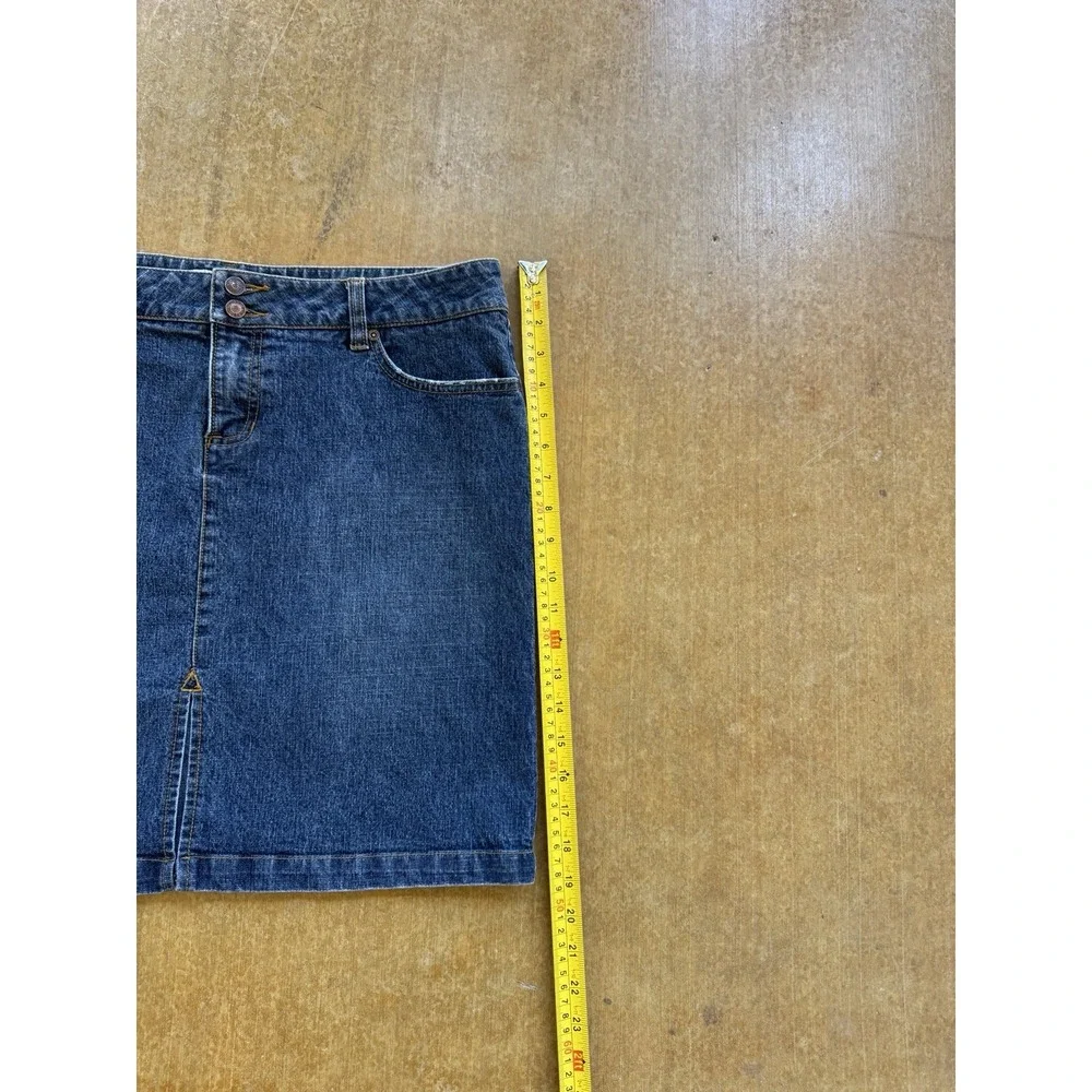 Roxy Jean Vintage Y2K Denim Mini Skirt Blue Mid Rise Size 13 34W Short Skater